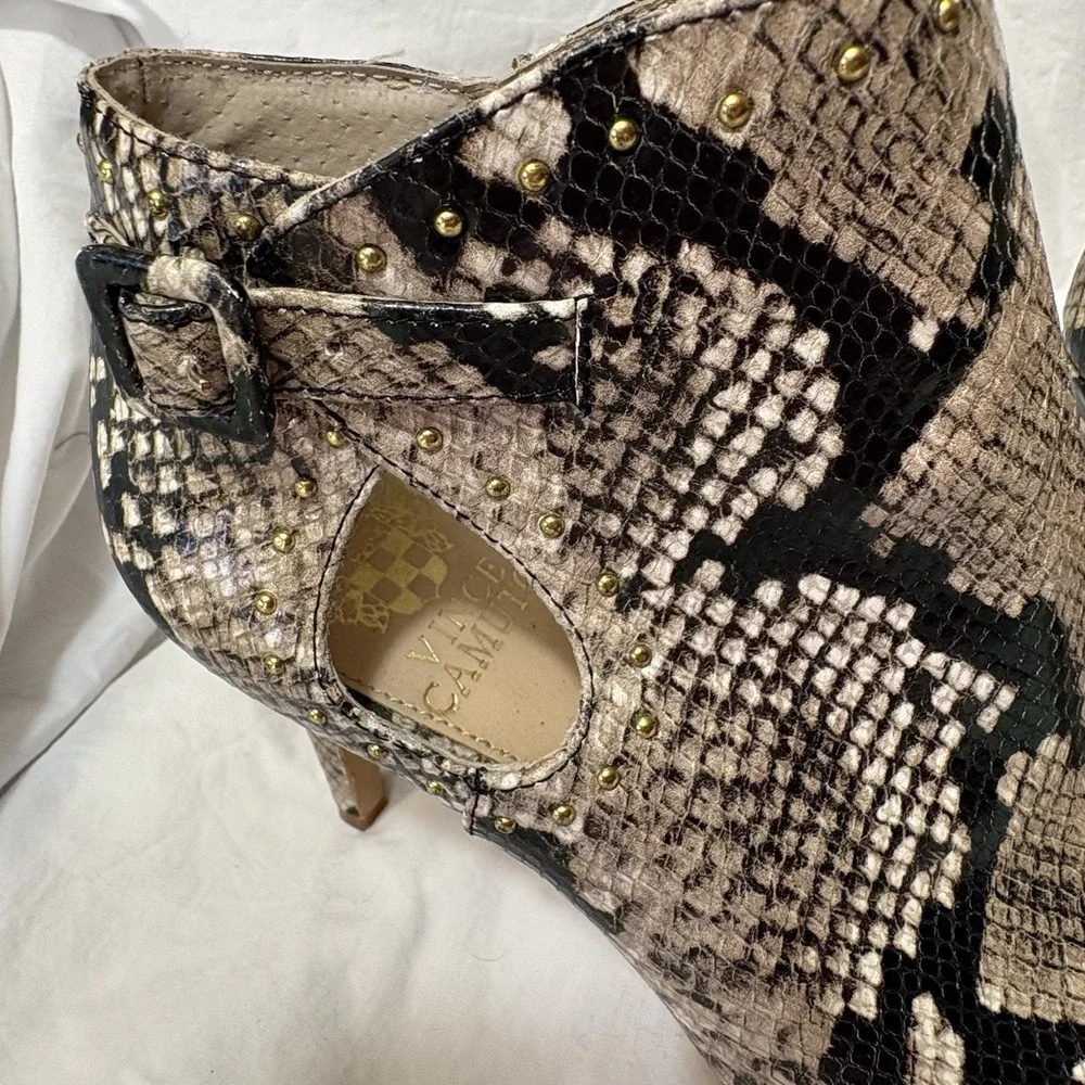 Vince Camuto Campbrel Snake Skin Peep Toe Stiletto Leather Bootie‎ Heels 6.5